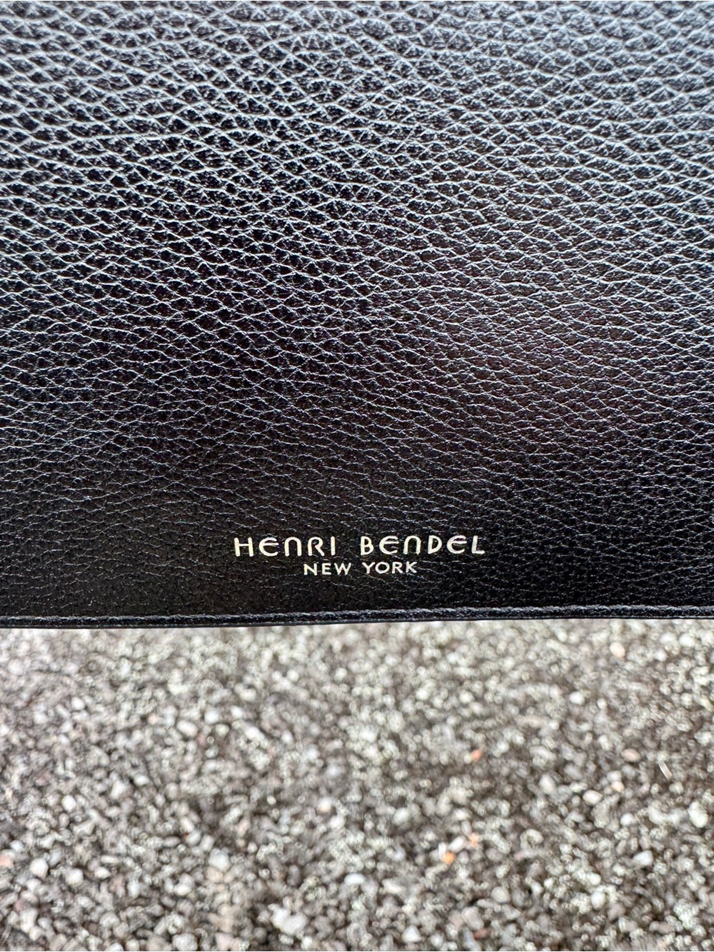 Henri Bendel Black Leather Zip Around Wallet Wristlet Clutch $198 Retail - Picture 7 of 15